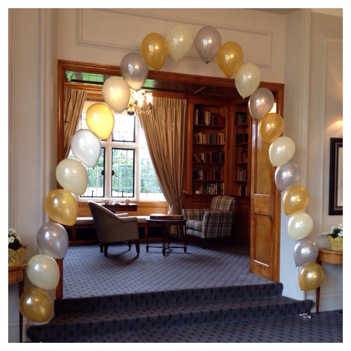 Latex balloon arch at Greenwoods Hotel